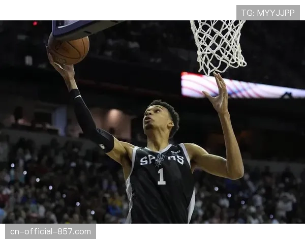 文班亚马带领马刺稳步提升 球队延续波波维奇执教体系